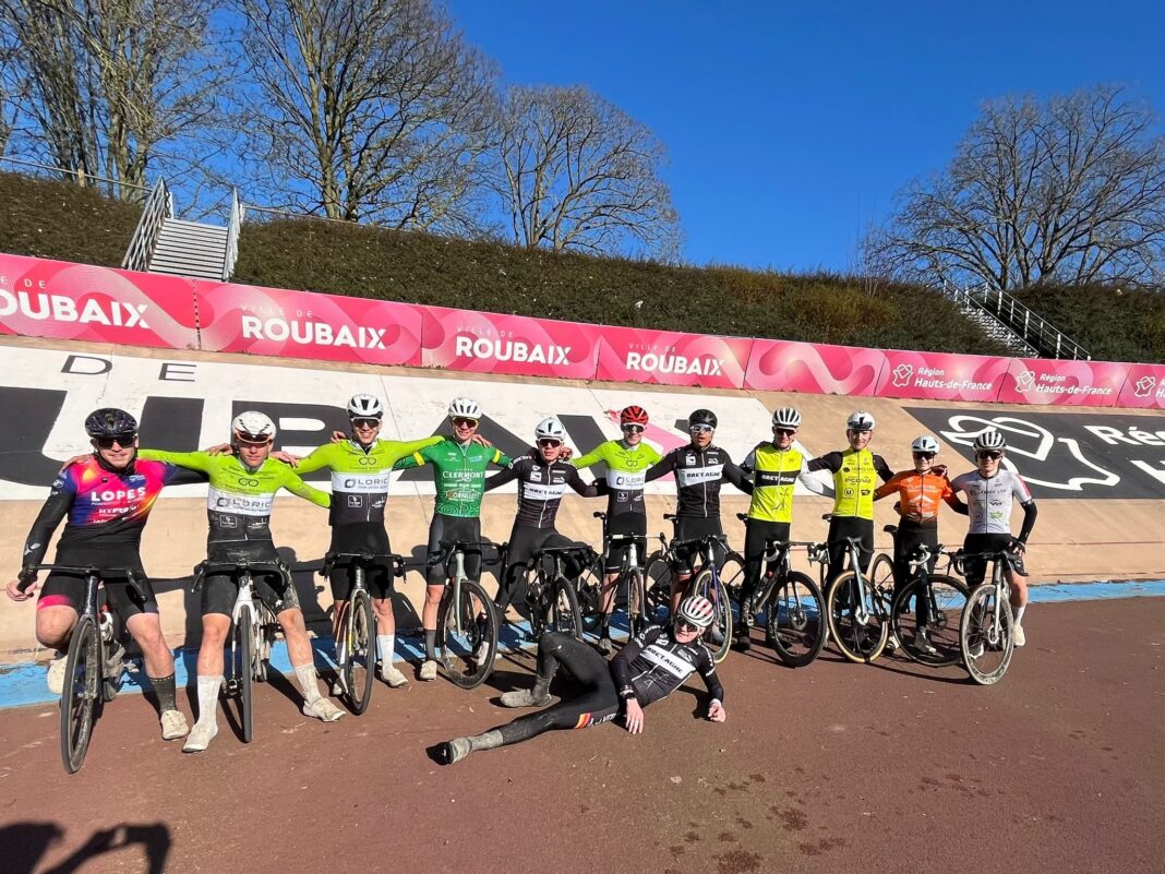 5fa085bd-bba2-44fd-9de2-333a07f5c56c